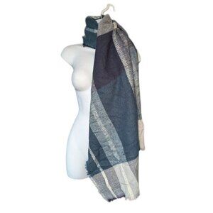 Lulla Collection by Bindya Acrylic Large Plaid Blanket Style Fringe Navy Scarf